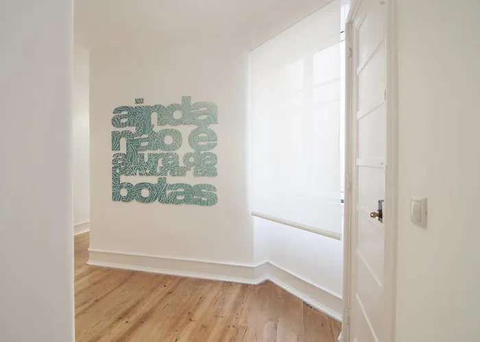 Flattered To Be In Appartamento *