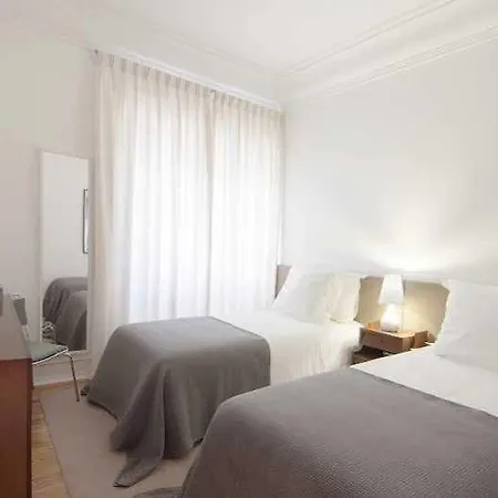 Flattered To Be In Apartman
