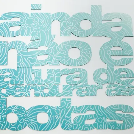 Flattered To Be In Апартаменты Лиссабон