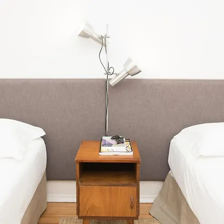 フラッタード トゥ ビー リスボン