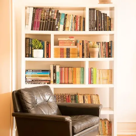 Flattered To Be In * Lisboa